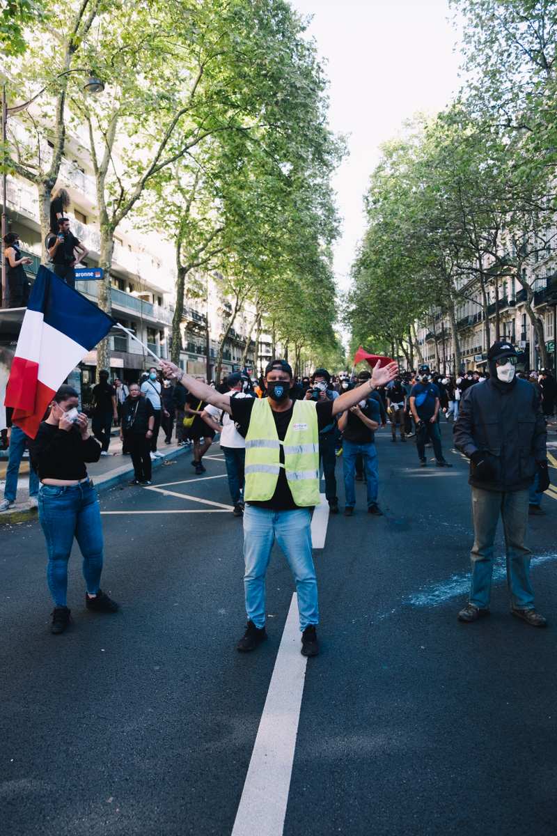 Mouvement Bloquons Tout - 18 septembre 2025 — Paris, 2025